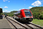 641 014-5  Wehr  (Alstom Coradia A TER) hat seine Fahrgäste zum Museumszug der Sauschwänzlebahn gebracht und rangiert nun im Bahnhof im Weizen.