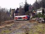 Ein ,Walfisch der Baureihe 641 auf der Fahrt von Weimar nach Kranichfeld kurz hinter Bad Berka. Noch wechseln sich diese Triebwagen mit den Fahrzeugen der BR 628 ab. Doch bereits in wenigen Wochen sollen gengend neue Fahrzeuge verfgbar sein, um alle Umlufe mit Neubau-Triebwagen betreiben zu knnen