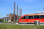 Ein Sachsen-Anhalter zu Gast in Wolfsburg Hbf: 642 665 (Siemens Desiro Classic) der Elbe-Saale-Bahn (DB Regio Südost) als bereitstehende RB 26319 (RB35) nach Stendal Hbf trägt den