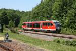 642 731-4 der Erzgebirgsbahn fhrt auf seinem Weg nach Johangeorgenstadt am Eisenbahnmuseum Schwarzenberg vorbei.24.05.09.