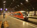 642 571 steht als RB nach Gera im HBF Leipzig diesmal zieht sie aber eine Leeren 642 mit nach Gera 20.04.2010