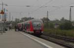 DB 642 221 + 642 219 als RB 34872 von Naumburg (S) Ost nach Nebra, am 13.09.2014 beim Halt am Bahnsteig 5 in Naumburg (S) Hbf.