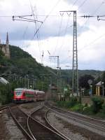 Eine Doppeltraktion 643er fhrt am 04.07.2007 als RB 30 nach Ahrbrck in den Bahnhof Remagen ein.