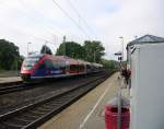 Zwei Euregiobahn (RB20) kommt aus Langerwehe-Stolberg-Altstadt nach Heerlen(NL) aus Richtung Aachen-West,Laurensberg,Richterich und hält in Kohlscheid und fährt in Richtung Herzogenrath.