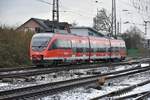 644 023 verlässt Grevenbroich als RB38 nach Neuss Hbf am Samstag den 9.12.2017 am letzten Diensttag.