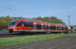 Mal wieder ein seltener Gast auf der KBS 110. 644 054-8 der HochRheinBahn bei der Überführung in Richtung Hamburg unterwegs. Höhe Bardowick, 27.04.2018.