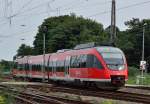 Am Sonntagmittag ist der 644 017 gerade auf dem Bü Blumenstraße auf seinem Weg nach Köln Deutz/Messe. 9.8.2015