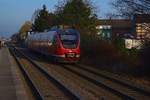 Nachschuß auf einen Gegenlichtkandidaten in Kapellen Erft, es ist der 644 519/019 der hier als RB 38 nach Neuss Hbf im Zwischentakt pendelt. Freitag den 16.12.2016