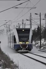fr die ersten dicken Schneeflocken sieht das schon recht gut aus, eine BB-Bahn unterwegs von Stralsund Richtung Greifswald am 30.11.2010