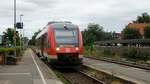 648 350 wartet im Bahnhof Gettorf auf den Gegenzug nach Kiel. Als 21924 (RE 72) nach Flensburg. Aufgenommen am 05. Juli 2018.