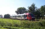 Ein LINT 41 der Schleswig-Holstein-Bahn (SHB) am 03.10.2007 am Haltepunkt Sderdeich (Bahnstrecke Bsum-Heide) zur Weiterfahrt ber Heide nach Neumnster.