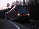 Am Abend des 15.12.2007 stand 650 326-2 zusammen mit einem weiteren Kollegen im Bahnhof Goldshfe; Zugziel war Ellwangen. 