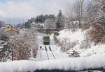 Nochmal Wintermärchen in Selbitz am 21.01.2018. Ein Agilis 650 verlässt den Bahnhof in Richtung Hof.