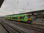 Der VT 25 mit dem VT 24 am 07.08.2011 bei der Einfahrt in den Passauer Hbf.