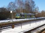 3.Mrz 2013:  Der VT 650.733 fhrt hier als ag Hof Hbf-Mnchberg in den Bahnhof von Oberkotzau ein.