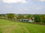 Ein Regiosprinter der Vogtlandbahn ist im wunderschnen Vogtland unterwegs. Aufgenommen in Limbach/V. am 29.05.10.