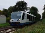 Die RB 39 aus Rheindahlen kommend ist die hier am Bahnbergang Gnhovener Strae in Mnchengladbach Voosen zu sehen bis anfang der 1960zoger Jahre existierte hier ein Haltepunkt am da noch