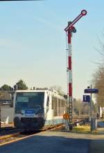 Nachschuß auf den VT 6.006/654 006-5 der als RB 34 nach Mönchengladbach Hbf gerade Rheindahlen verlässt.