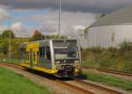 Burgenlandbahn 672 914 als RB 34877 von Wangen (U) nach Naumburg (S) Ost, am 27.09.2015 in Karsdorf.