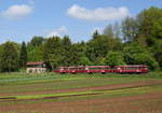 Der Rote Flitzer 798 469 mit Beiwagen 998 417 und 998 554 auf einer privaten Charterfahrt nach Ulm.(Reichenbach(Fils) 18.5.2019).