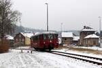 772 141 fährt noch planmäßig zwischen Rottenbach-Katzhütte und zurück. Hier zu sehen als RB 29880 am 03.03.18 in Rottenbach.