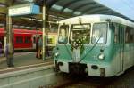 Abschiedsfahrt auf der KBS 301: Am 28.09.2002 steht auf Gleis 1 in Salzwedel zum letzten Mal die Regionalbahn nach Oebisfelde angeschlagen.