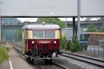 Da haben einige Leute erstant geschaut als der Wismarer Schienenbus anstatt eines modernen LINT angefahren kam. Die Schienenbusse verkehrten zum 60.Jahre Hönnetalbahn Jubiläum auf der Strecke Neuenrade Fröndenberg. 

Lendringsen 12.06.2016