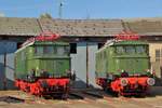 244 105-3 und 244 103-8 (Henschel 24281/24279, Bj. 1940) beim Eisenbahnfest des Thüringer Eisenbahnverein e.V. am 14.10.2017 im Bw Weimar.