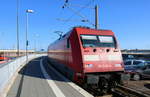 101 040-4 stellt IC 2201 (Linie 35) nach Köln Hbf bzw.