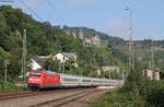 101 019-8 mit dem EC 7 (Dortmund Hbf-Karlsruhe Hbf) in Bacharach 3.9.17