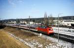 101019 hat hier gerade am 3.2.1998 den Bahnhof Lengerich in Westfalen durchfahren und ist mit ihrem IC unterwegs zum nächsten Halt in Münster.