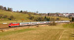 101 070 mit EC 114 Klagenfurt-Frankfurt am 08.03.2022 bei Uhingen aufgneommen von der Nassachtalbrücke.