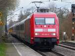 101 085 mit IC Rostock - Köln in Brock=Ostbevern durchfahrend, 24.03.2023