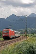 101 066 ist mit dem IC 2294 auf der Reise von Salzburg Hbf nach Frankfurt(Main)Hbf. (09.07.2008)
