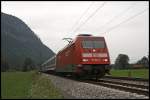 101 021 (9180 6101 021-4 D-DB) hat den EC 189, Mnchen Hbf - Innsbruck Hbf, am Haken und konnte am Abend des 31.07.2009 bei Niederaudorf abgelichtet werden.