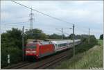 101 096 mit dem IC 2213 aus Binz nach Stuttgart am 28.08.09 kurz hinter Rostock.