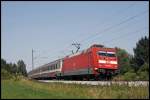 101 028 (9180 6101 028-9 D-DB) ist mit dem EC 89  Leonardo da Vinci , Mnchen Hbf - Milano Centrale, bei Pfrauendorf unterwegs.