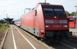 101 092-5 mit IC 2004 Konstanz nach Emden Hbf in Villingen am 14.08.2011