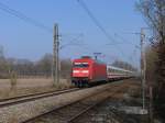 101 084-2 mit IC 2134 Nordeich Mole-Luxembourg Hauptbahnhof bei Beckhusen (B 287.423) am 23-3-2012.