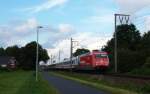101 081-8 fuhr am 26.08.2012 mit dem IC 2435 von Emden nach Leipzig, hier in Leer.