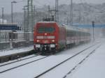 Wintereinsatz fr 101 094 mit dem IC 2356 Binz-Frankfurt/Main Hbf,am 09.Februar 2013,bei der Einfahrt in Bergen/Rgen.