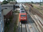 Am 04.Juli 2012 verlie 101 078,mit dem IC 2184 Hannover-Binz,den Bahnhof Bergen/Rgen.
