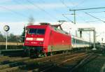 101 002 mit IR 2182  Harz  (Bad Harzburg–Fredericia) am 21.03.1998 in Winsen (Luhe)