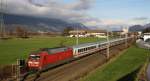 Seltenes Bild in Tirol, eine BR 101 vor einem IC. Hier ist am 20.12.2014 die 101 023-0 mit einem zusätzlichem IC München-Innsbruck im Tiroler Unterland bei Kirchbichl unterwegs. Der Zug verkehr nur Samstags als Entlastungszug für die Skifahrer und Urlaubsgäste. Das einzige was fehlt ist der Schnee :-)