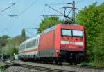 101 111-3 schiebt IC in Richtung Hbf Bonn (Gleisbogen Bonn-Friesdorf) - 24.04.2015