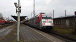 101 144 war am 30.3.2016 am IC 2379, hier im Bad Kleiner Bahnhof 