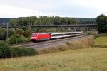 Die Standartlok für die Gäubahn-ICs (wird auch bald abgelöst): IC 282 mit sauberen 101 037-0 kurz vor Rottweil, der Gegenzug hatte leider Graffitie-Schaden (02.10.2016)