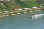 BR 460 und BR 101 (Schiebelok IC) an der Rheinschleife Boppard - 23.08.2016