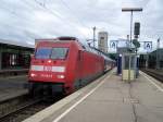 Br.101 049-5 zog am 27.06.07 einen IC. Hier im Bahnhof Stuttgart Hbf.