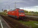 101 036-2 abgestellt zwischen Gleis 21 und 22 am 04.10.2008 in Leipzig Hbf.